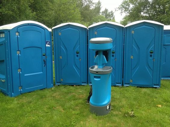 porta potty blue